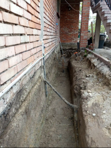 izolacja fundamentow drenaz odwodnienie koparka tarnow-108