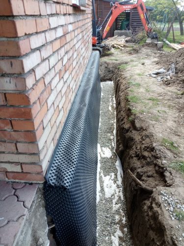 izolacja fundamentow drenaz odwodnienie koparka tarnow 2026-1