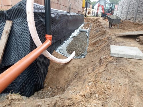 izolacja fundamentow drenaz odwodnienie koparka tarnow 2026-25