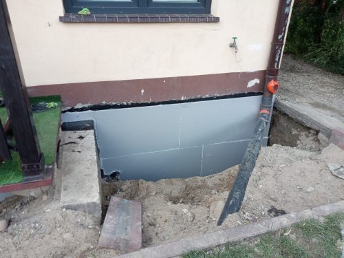 izolacja fundamentow drenaz odwodnienie koparka tarnow 2026-28