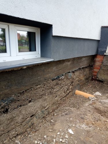 izolacja fundamentow drenaz odwodnienie koparka tarnow 2026-7
